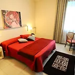 Al Sant'andrea فندق