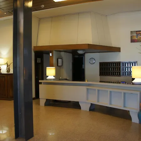 Al Sant'andrea Otel 3*