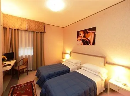 Otel Al Sant'andrea Sarzana