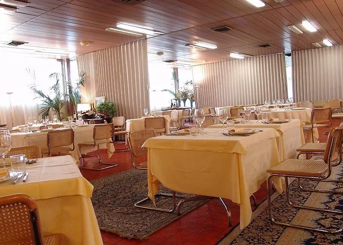 Al Sant'andrea ホテル 3*