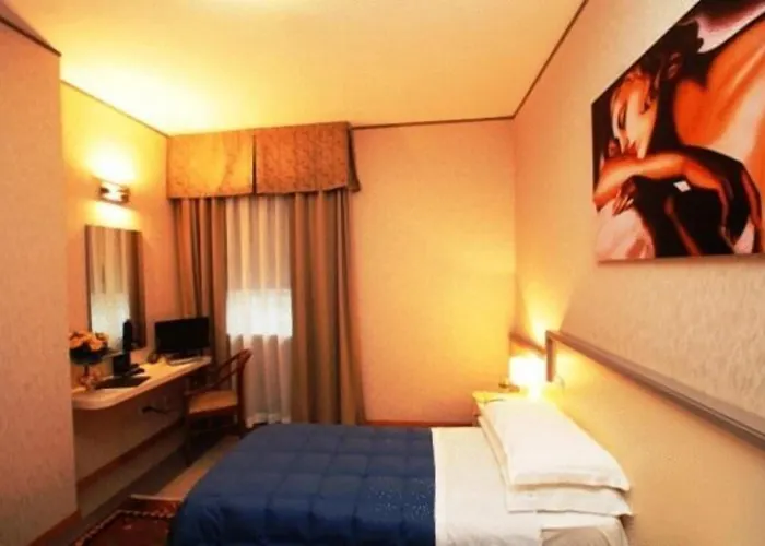 Al Sant'andrea 3* サルツァーナ