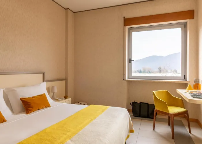 Al Sant'andrea サルツァーナ