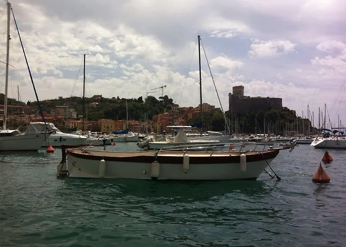 ホテル Al Sant'andrea 3*